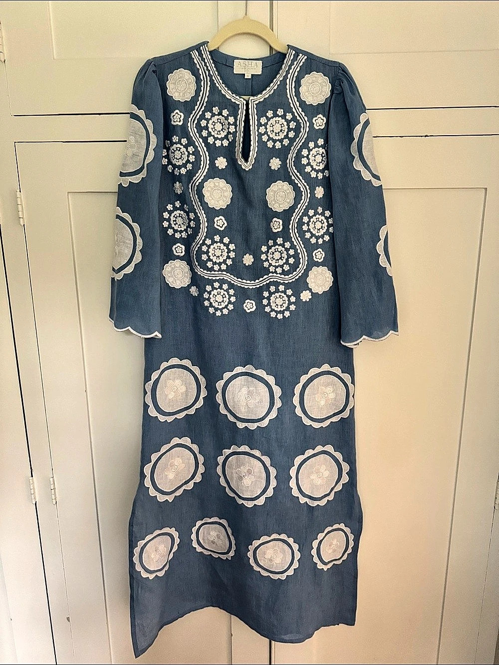 ASHA Embroidered Maxi Dress in Blue Size Small Like New